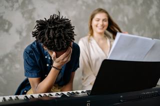 Changer de professeur de musique : quand et comment le faire